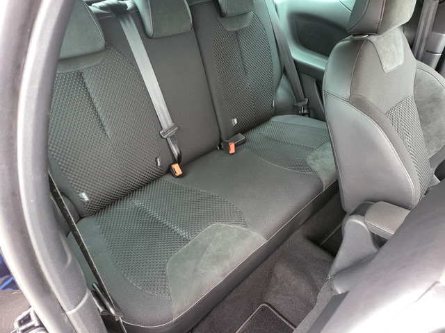 シトロエン DS3 シック 6速マニュアル ターボ車 の中古車詳細 (110,400