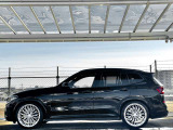 メーカー:BMW 車種:X3M コンペティション 走行距離:26,000km 色:ブラックサファイア