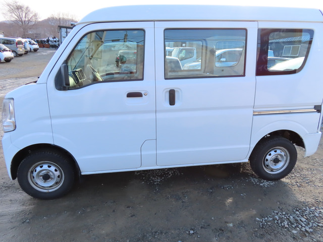 中古車 スズキ エブリイ PA ハイルーフ 5AGS車 4WD の中古車詳細 (95,000km, ホワイト, 北海道, 60万円) |  中古車情報・中古車検索なら【車選びドットコム（車選び.com）】