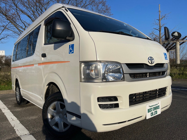 中古車 トヨタ ハイエースバン 3.0 DX ロング ハイルーフ ディーゼル 4WD 福祉車両 リアリフト 9人乗り ナビ の中古車詳細  (122,493km, ホワイト, 新潟県, 116.4万円) | 中古車情報・中古車検索なら【車選びドットコム（車選び.com）】