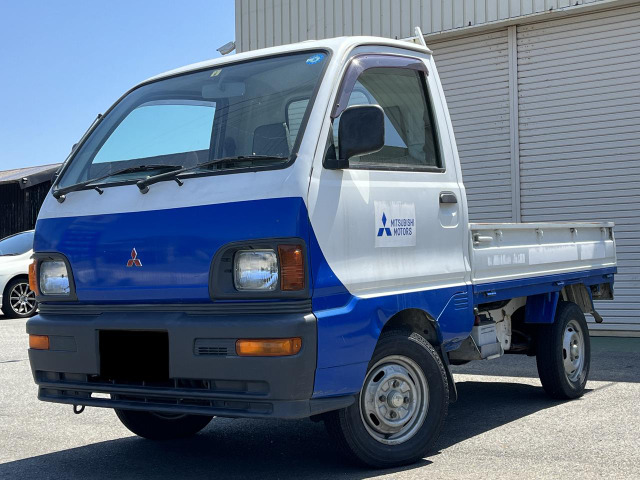 中古車 三菱 ミニキャブトラック Vタイプ エアコン良く効きます!4MT の中古車詳細 (49,000km, ブルーホワイトツートン, 兵庫県, 23万円)  | 中古車情報・中古車検索なら【車選びドットコム（車選び.com）】