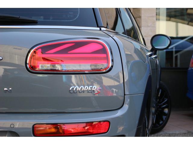 ミニ MINI クラブマン（F54）のトノカバー（ラゲッジカバー