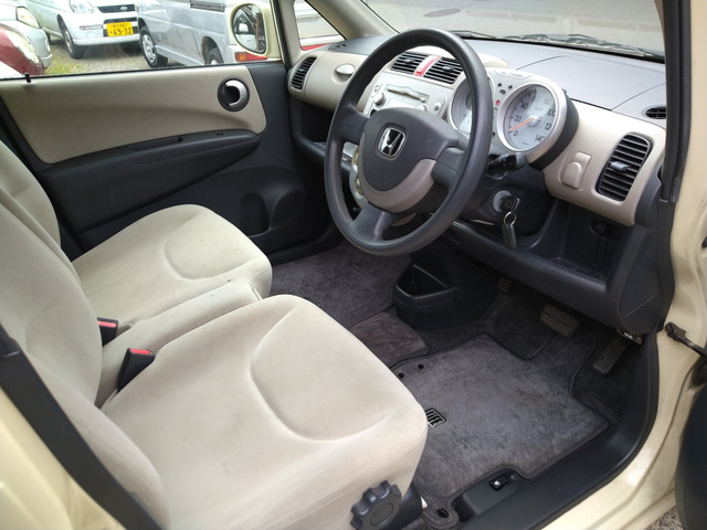 HONDAライフ4WD・車検R8年7月まで 走行4.4万km スタッドレスタイヤ＆冬
