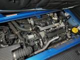 搭載されるエンジンは0.9Lターボチャージャー付直列3気筒DOHC12バルブでトランスミッションは、6速エフィシエントデュアルクラッチ(EDC)を組み合わせております。