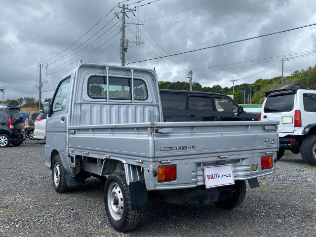 中古車 ダイハツ ハイゼットトラック ツインカムスペシャル ☆5MT☆AC☆PS☆検2年付き♪♪ の中古車詳細 (27,136km, シルバー,  茨城県, 24.2万円) | 中古車情報・中古車検索なら【車選びドットコム（車選び.com）】