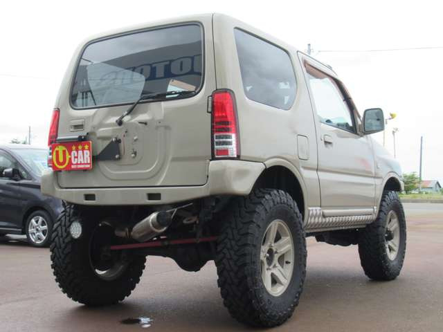 中古車 スズキ ジムニー ランドベンチャー 4WD ターボ 5速MT リフトアップ M/Tタイヤ の中古車詳細 (144,900km, ベージュ, 新潟 県, 58.8万円) | 中古車情報・中古車検索なら【車選びドットコム（車選び.com）】