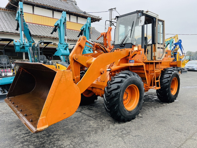 中古車 その他 日立 ホイールローダー タイヤショベル の中古車詳細 (走行距離不明, オレンジ, 茨城県, 275万円) | 中古車情報・中古車 検索なら【車選びドットコム（車選び.com）】