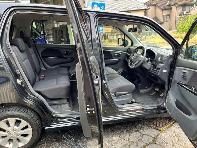 中古車 スズキ ワゴンRスティングレー J スタイル 4WD の中古車