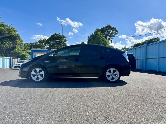 他社でオートローンが通らなかった方でも諦めないで下さい。当社独自の審査基準で自社ローン対応致します。お気軽にお問合せ下さい。