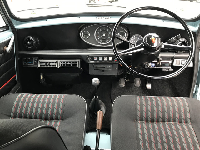 ローバーミニ　助手席シート ローバーミニ 1.3キャブ フロントシート運転席、助手席