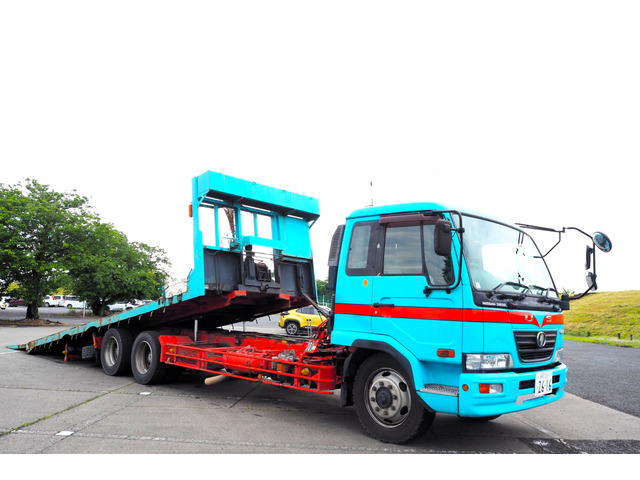 中古車 UDトラックス コンドル セーフティローダー 増々トン