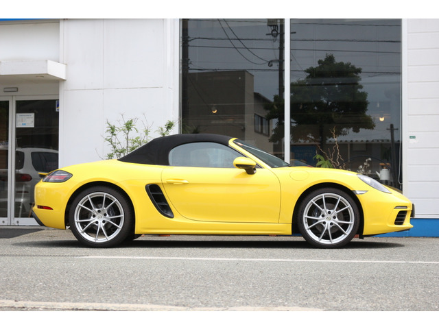 ポルシェ 718ボクスター 2.0 スポーツクロノパッケージ の中古車詳細