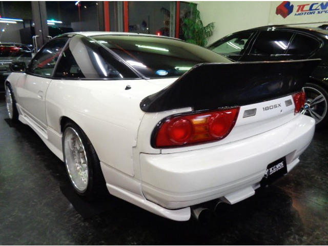 NISSAN 180SX(後期)純正オーディオ 捕虜