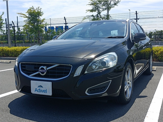 ボルボ V60 