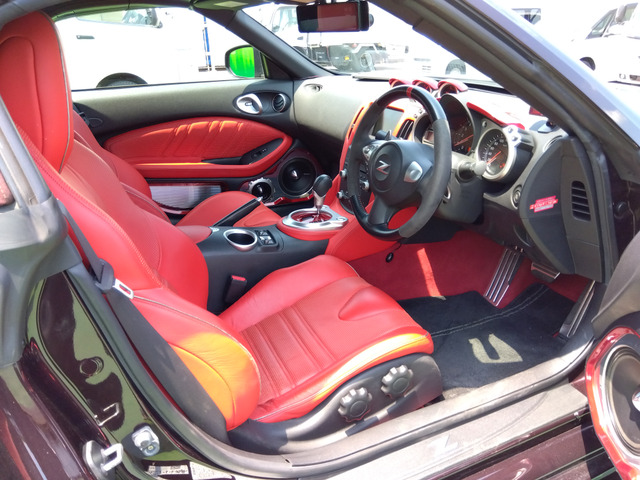 中古車 日産 フェアレディZロードスター 3.7 バージョン ST 中古車 日産 フェアレディZロードスター 3.7 バージョン ST