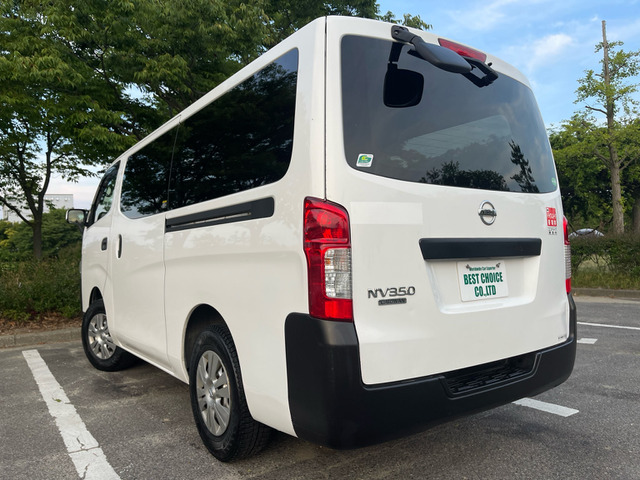 中古車 日産 NV350キャラバン 2.5 DX ロング ディーゼル 4WD フォグランプ リアヒータ 3人乗り の中古車詳細 (157,078km,  ホワイト, 新潟県, 131万円) | 中古車情報・中古車検索なら【車選びドットコム（車選び.com）】