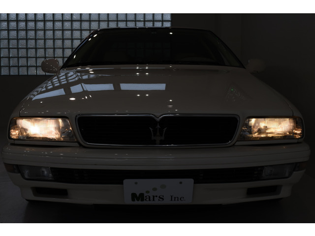 中古車 マセラティ クアトロポルテ エボルツィオーネ V8