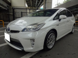 トヨタ プリウスPHV