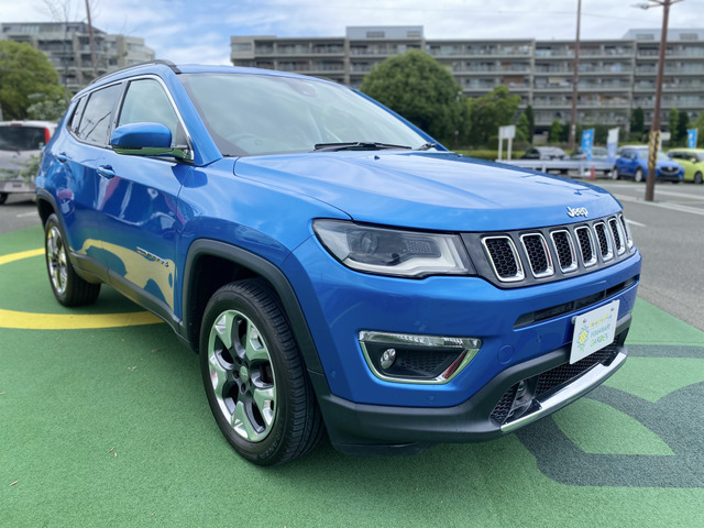 中古車 クライスラージープ コンパス リミテッド 4WD 4WD/ACC/beatsサウンド の中古車詳細 (13,000km, ブルー, 大阪府,  199.8万円) | 中古車情報・中古車検索なら【車選びドットコム（車選び.com）】