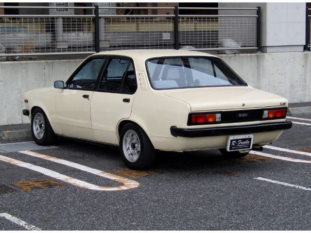 ISUZU GEMINI ZZ-R | 1980 | ORANGE M | 50857 km | details