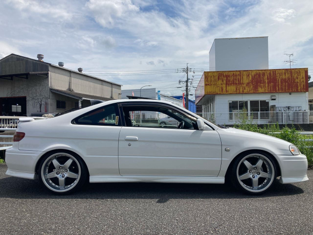 中古車 トヨタ サイノス 1.5 ベータ 車高調 ハーマン17インチ サンルーフ の中古車詳細 (110,500km, ホワイト, 福岡県,  85.7万円) | 中古車情報・中古車検索なら【車選びドットコム（車選び.com）】