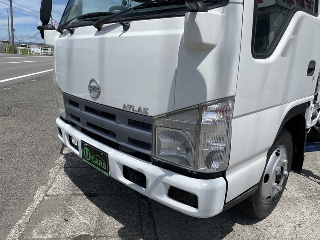 中古車 日産 アトラス 3t平ボディ 簡易クレーン アウトリガー の中古車詳細 (45,000km, ホワイト, 徳島県, 258万円) | 中古車 情報・中古車検索なら【車選びドットコム（車選び.com）】