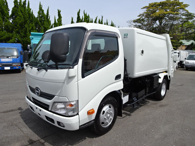 デュトロ 塵芥車 2.85t巻き込みパッカー5.1m3