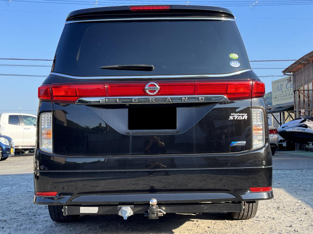 e52 エルグランド ハイウェイスター ヒッチメンバー