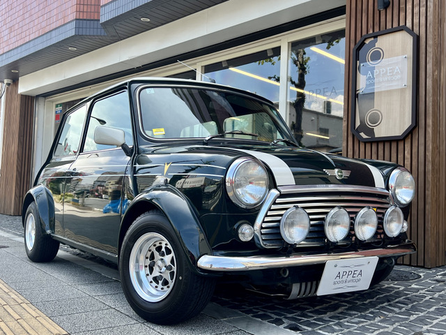 ミニ クーパー BSCCリミテッド 正規D車 30th記念車 SSR10AW