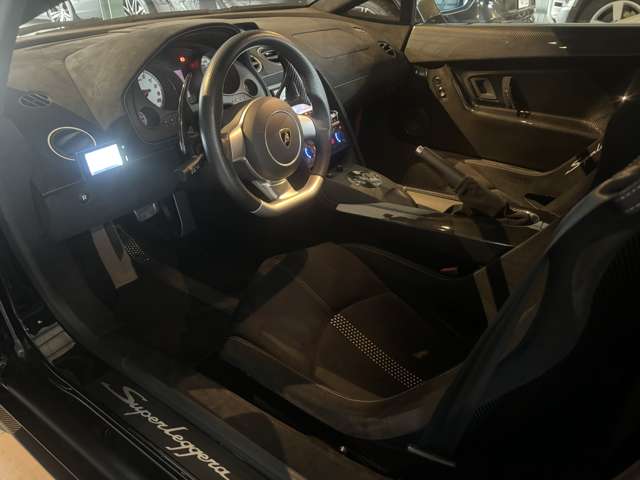 中古車 ランボルギーニ ガヤルド LP570-4 スーパーレジェーラ eギア 
