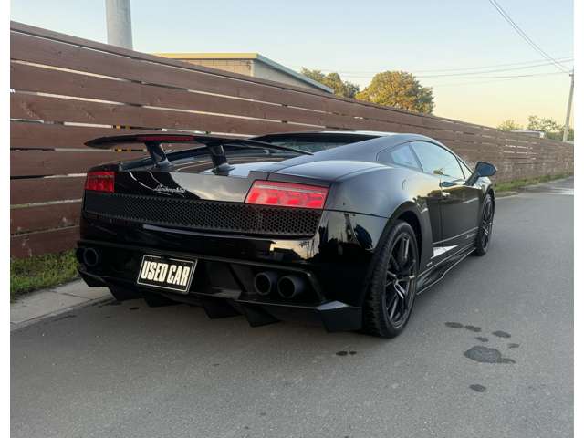 中古車 ランボルギーニ ガヤルド LP570-4 スーパーレジェーラ eギア 
