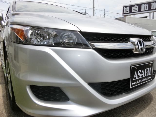 【KBT】ホンダ ストリーム RN8 右 フェンダー RSZ ストリーム RN8 (NH700M) フェンダー 右 49525