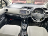ヴィッツ 1.3 F 4WD ETC 衝突安全ボディ 電動格納ミラー