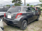 ヴィッツ 1.3 F 4WD ETC 衝突安全ボディ 電動格納ミラー