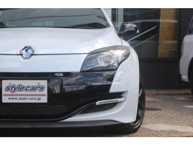 ルノー メガーヌ スポール 6速MT 純正レカロシート HID の中古車詳細