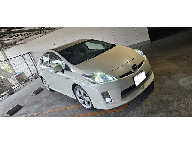 中古車 トヨタ プリウス 1.8 S モデリスタエアロ の中古車詳細 (180,000km, パールホワイト, 兵庫県, 50万円) |  中古車情報・中古車検索なら【車選びドットコム（車選び.com）】