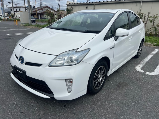 プリウス 1.8 L ナビ スマートキー 車検整備付