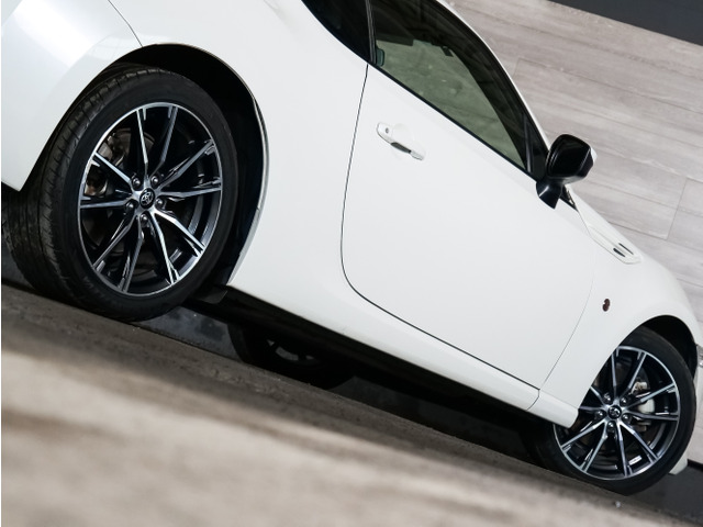 トヨタ 86 2.0 GT 純正ナビ フルセグ バックカメラ ETC の中古車詳細