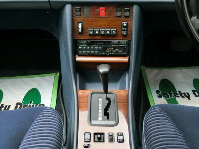 メルセデス・ベンツ Sクラス 300SE 走行41000キロ の中古車詳細
