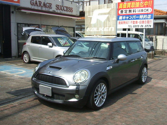 中古車 BMW MINI ミニクラブマン クーパー S クラブマン 6速マニュアルタ―ボ の中古車詳細 (101,000km, グレーツートン,  栃木県, 60万円) | 中古車情報・中古車検索なら【車選びドットコム（車選び.com）】