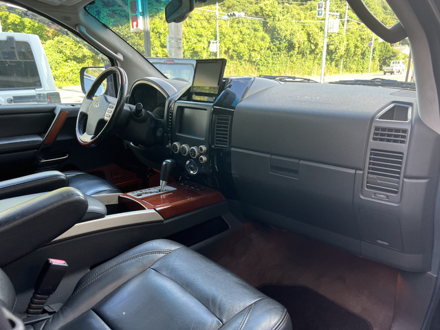 インフィニティ QX56 の中古車詳細 (136,810km, ブラック, 千葉県