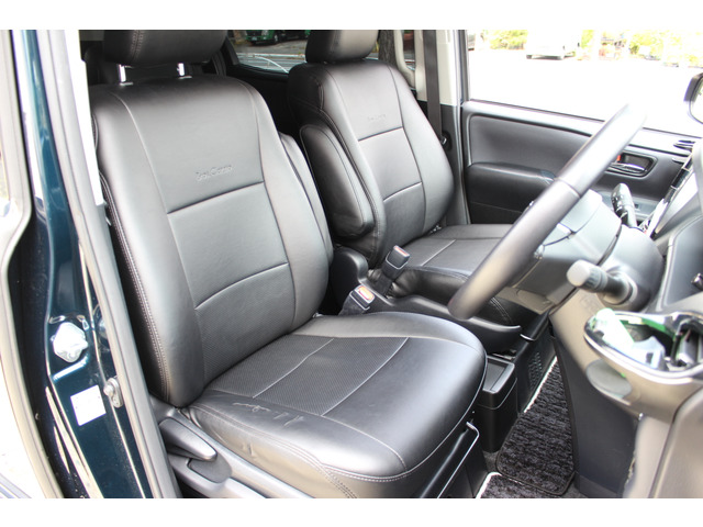 中古車 トヨタ ヴォクシー 1.8 ハイブリッド ZS 煌II レンタカー