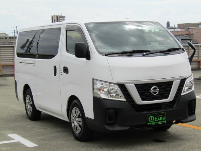 日産 NV350キャラバン 