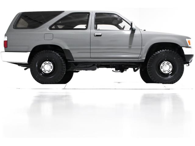 中古車 トヨタ ハイラックスサーフ 2.4 SSRリミテッド ディーゼル 4WD 2ドア ワンオーナー ターボ 新品タイヤ の中古車詳細  (72,000km, カーキー, 群馬県, 298万円) | 中古車情報・中古車検索なら【車選びドットコム（車選び.com）】