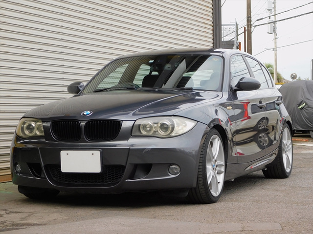 中古車 BMW 1シリーズ 130i Mスポーツ 3L 6気筒の右MT! の中古車詳細 (102,337km, スパークリンググラファイト, 埼玉県,  90万円) | 中古車情報・中古車検索なら【車選びドットコム（車選び.com）】