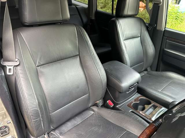 三菱パジェロv98v93v97 セカンドシート位置変更6cmスぺーサー 三菱パジェロv98v93v97 セカンドシート位置変更6cmスぺーサー