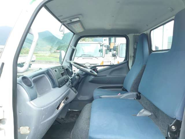 中古車 三菱ふそう キャンター 2t平ボディ 1年保証 積載2000kg の中古車詳細 (95,000km, ホワイト, 福岡県, 154.8万円)  | 中古車情報・中古車検索なら【車選びドットコム（車選び.com）】