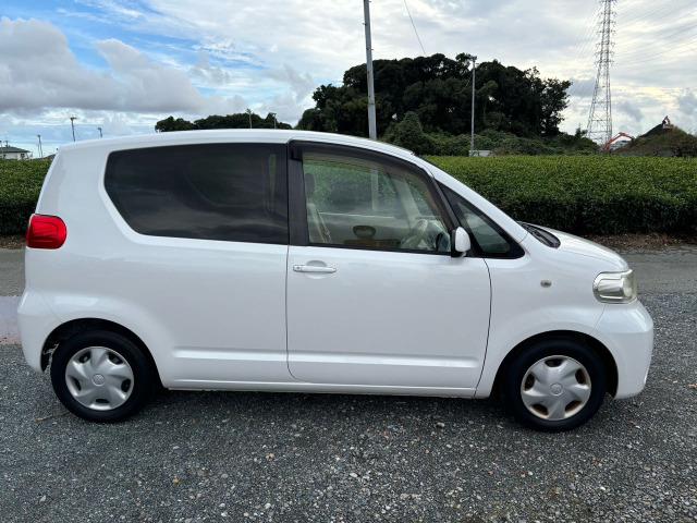 中古車 トヨタ ポルテ 1.3 130i の中古車詳細 (117,400km
