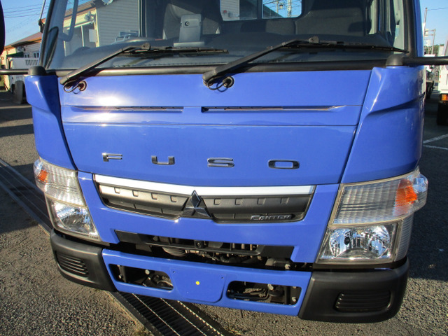 中古車 三菱ふそう キャンター 3.0 ロング 全低床 ディーゼル 2トン  