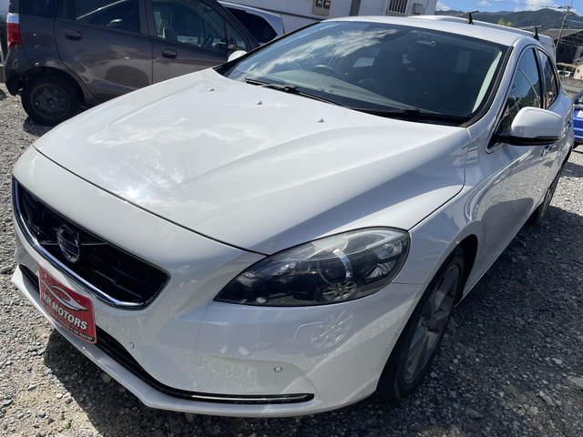 V40 T4 車検整備2年 保証付き ワンオナ ナビ